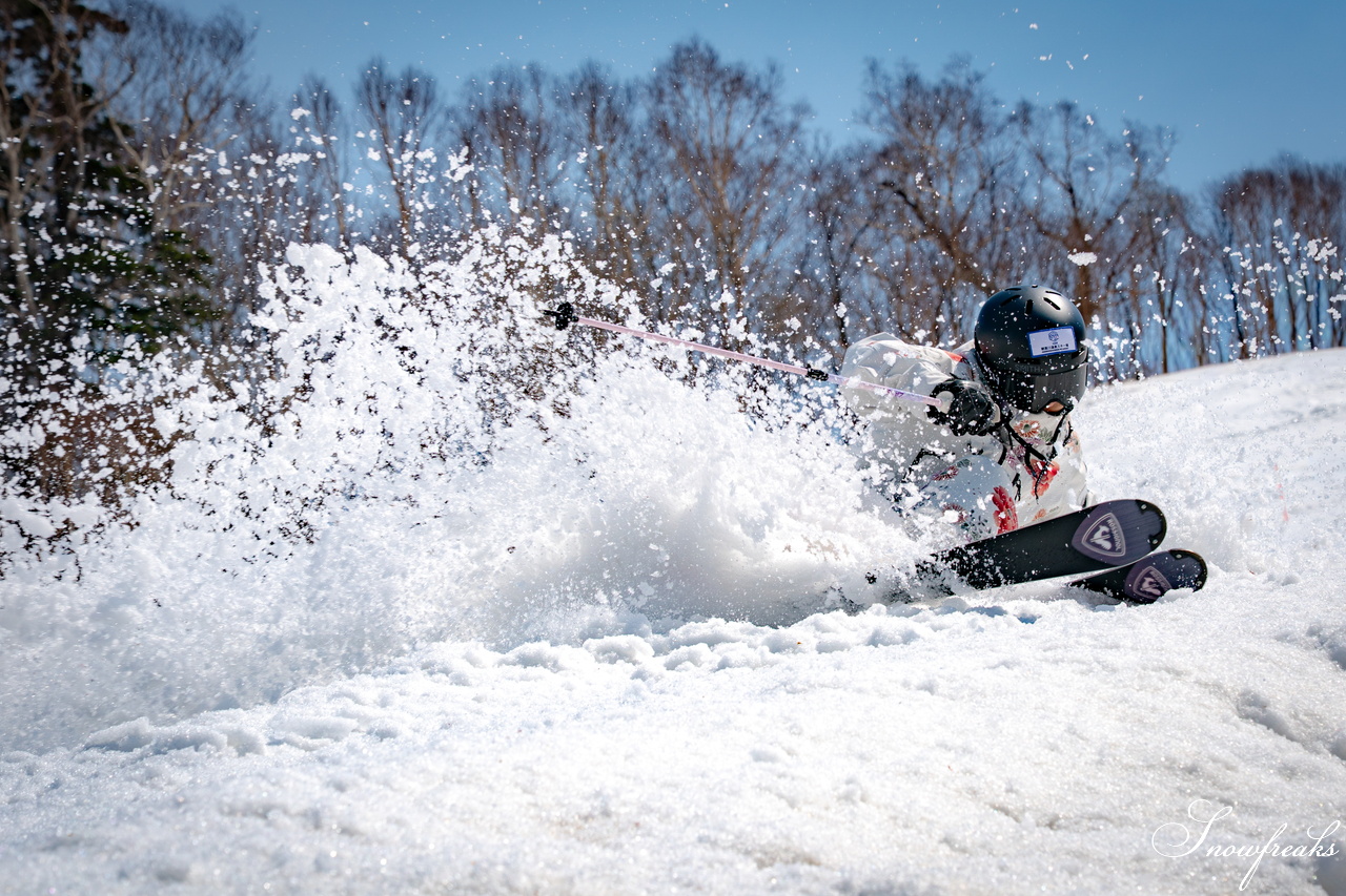 キロロリゾート｜ポカポカ陽気で絶好の春スキー日和♪こんな日は、みんなで思いっきり春雪を満喫しましょう！